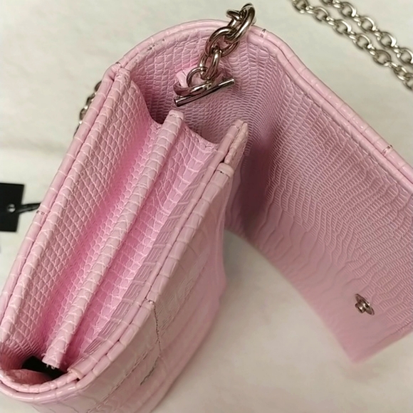 House of Want Crossbody Pink Lady Wallet - Picture 7 of 16